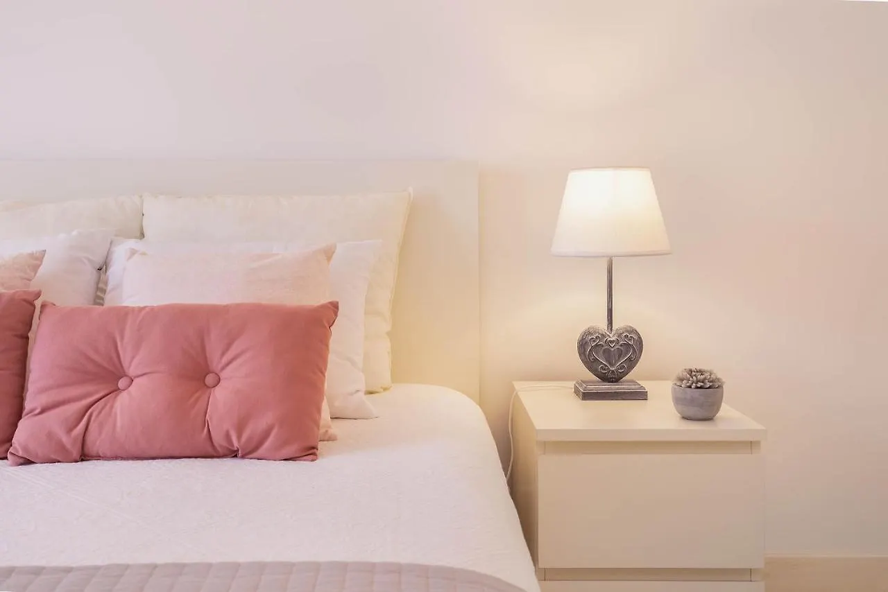 Litoral Mar Dream, 500 Mbs Free Wi-Fi, Private Parking, Pool Apartment Portimao