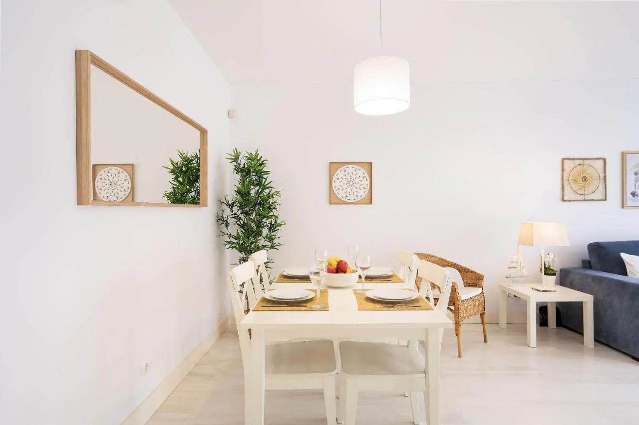 Litoral Mar Dream, 500 Mbs Free Wi-Fi, Private Parking, Pool Apartment Portimao Portugal