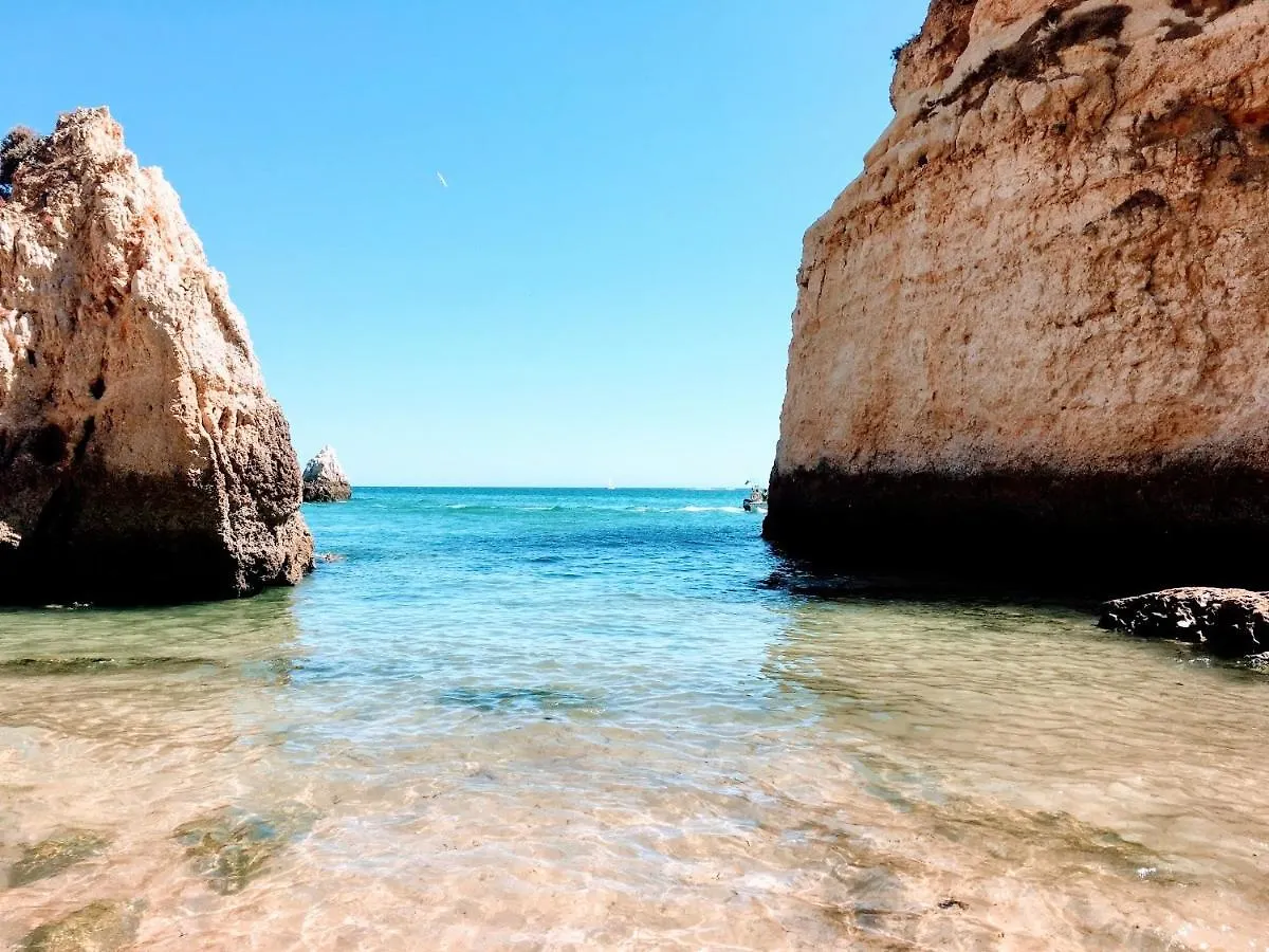 Litoral Mar Dream, 500 Mbs Free Wi-Fi, Private Parking, Pool Apartment Portimao 0*,