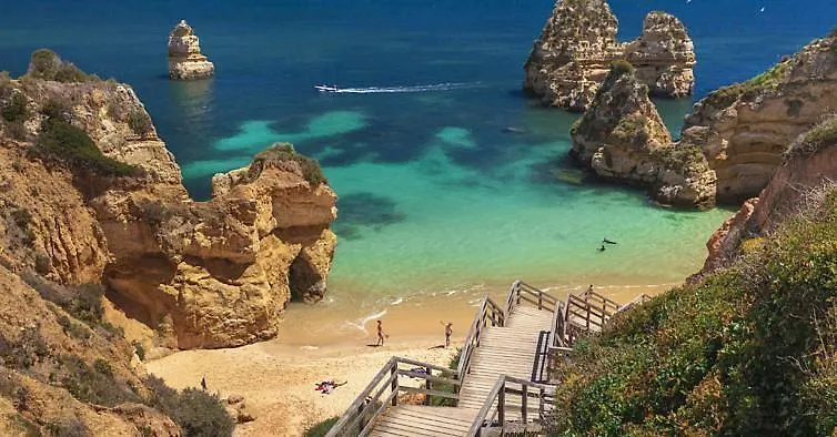 Litoral Mar Dream, 500 Mbs Free Wi-Fi, Private Parking, Pool Apartment Portimao 0*,  Portugal